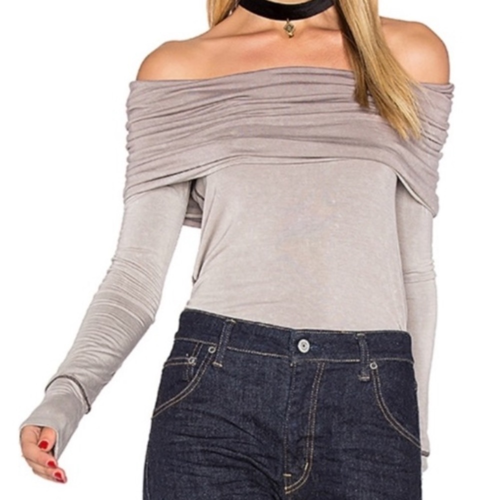 Adorable Free People cowl neck long sleeve!